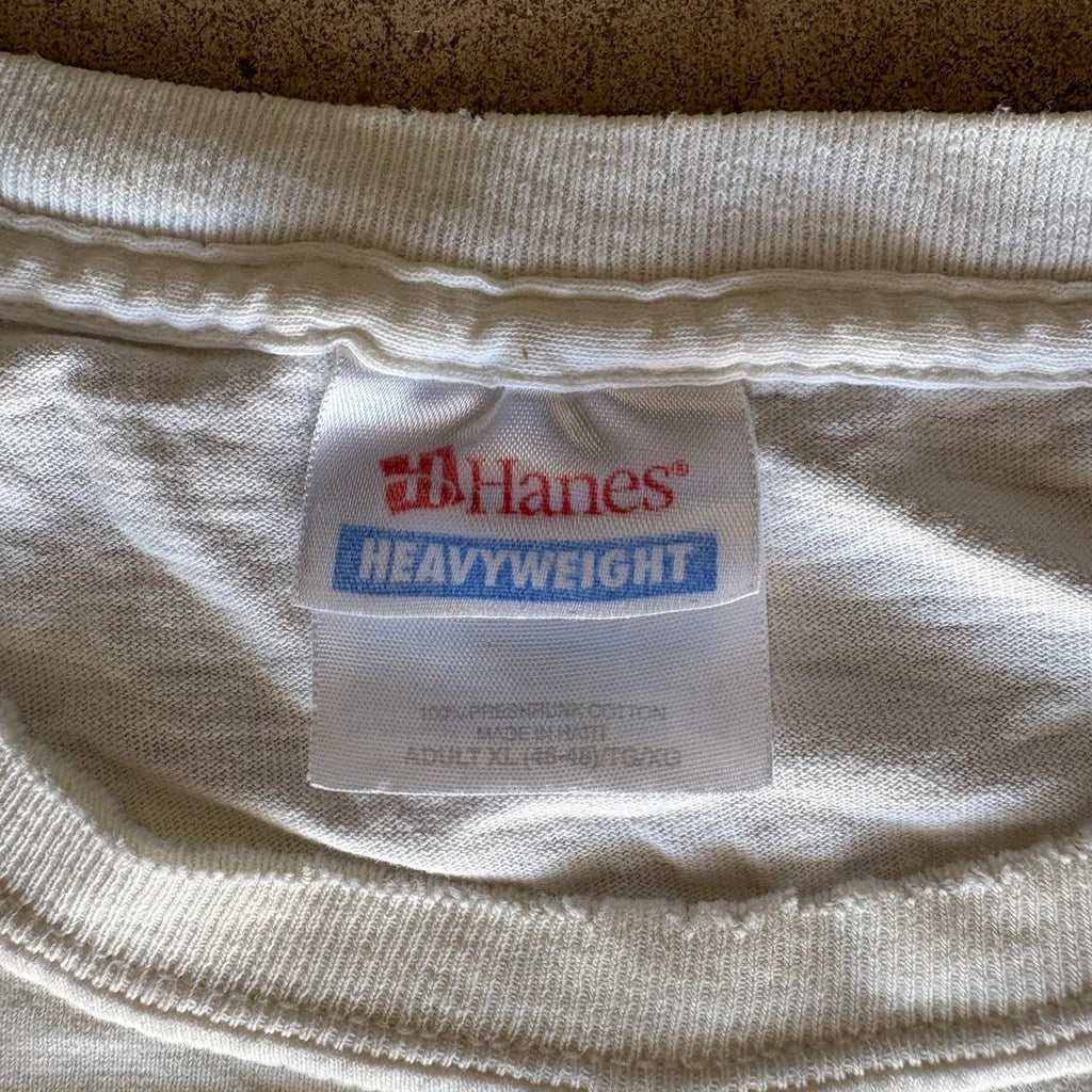 Hanes 90s surfing graphic tee size XL, view 3