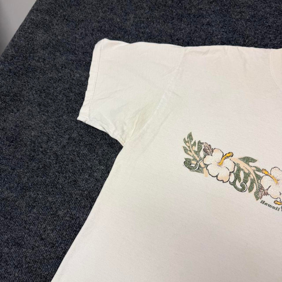 Anvil Flower print Y2K hawaii surf tee, view 3