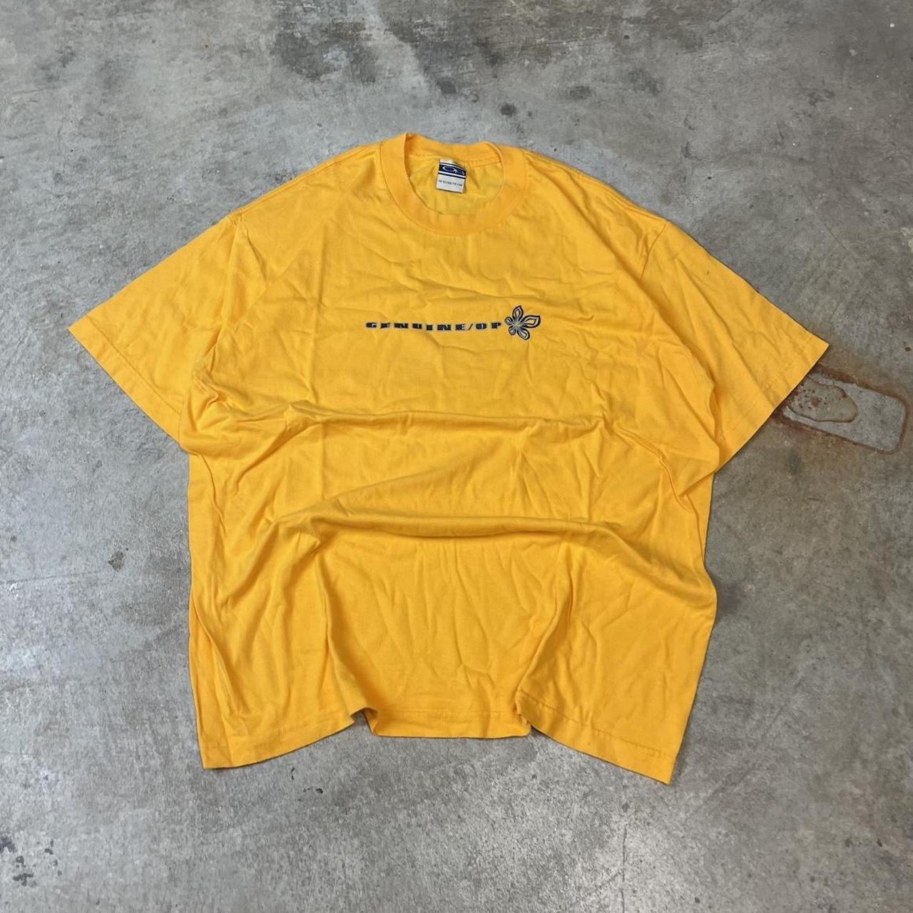 Vintage ocean pacific Y2K graphic tee with