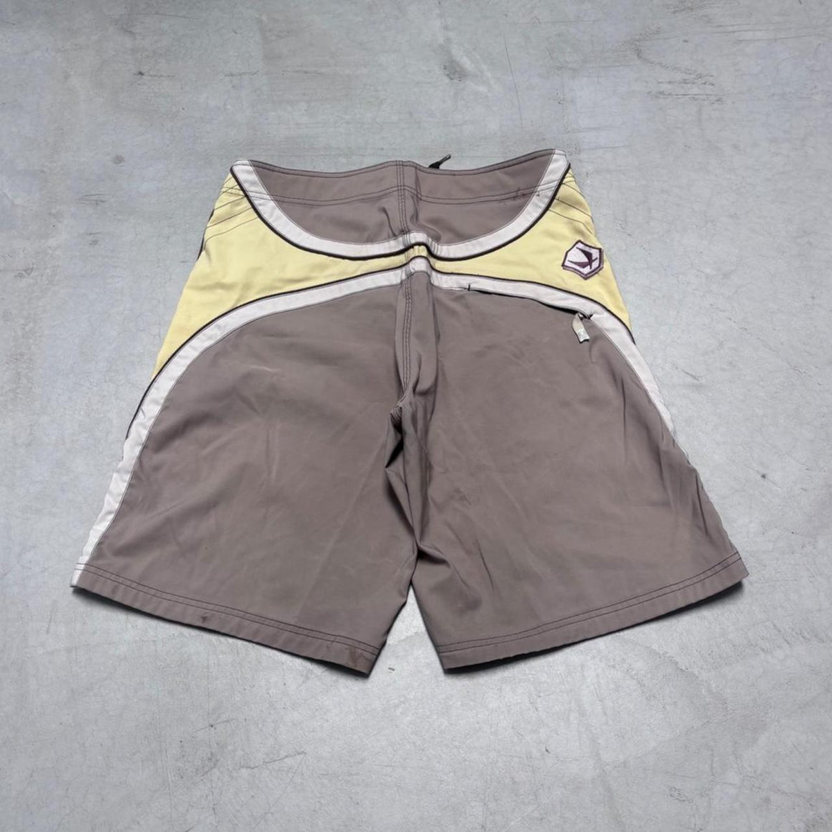 Quiksilver Y2K 2000s redsand surf board shorts, super cool, view 2