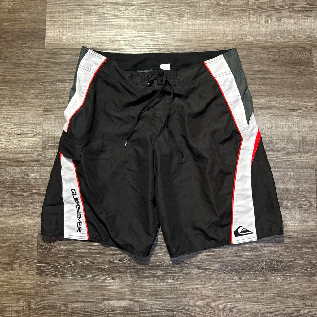 Y2K Quiksilver black swim shorts with white/red side