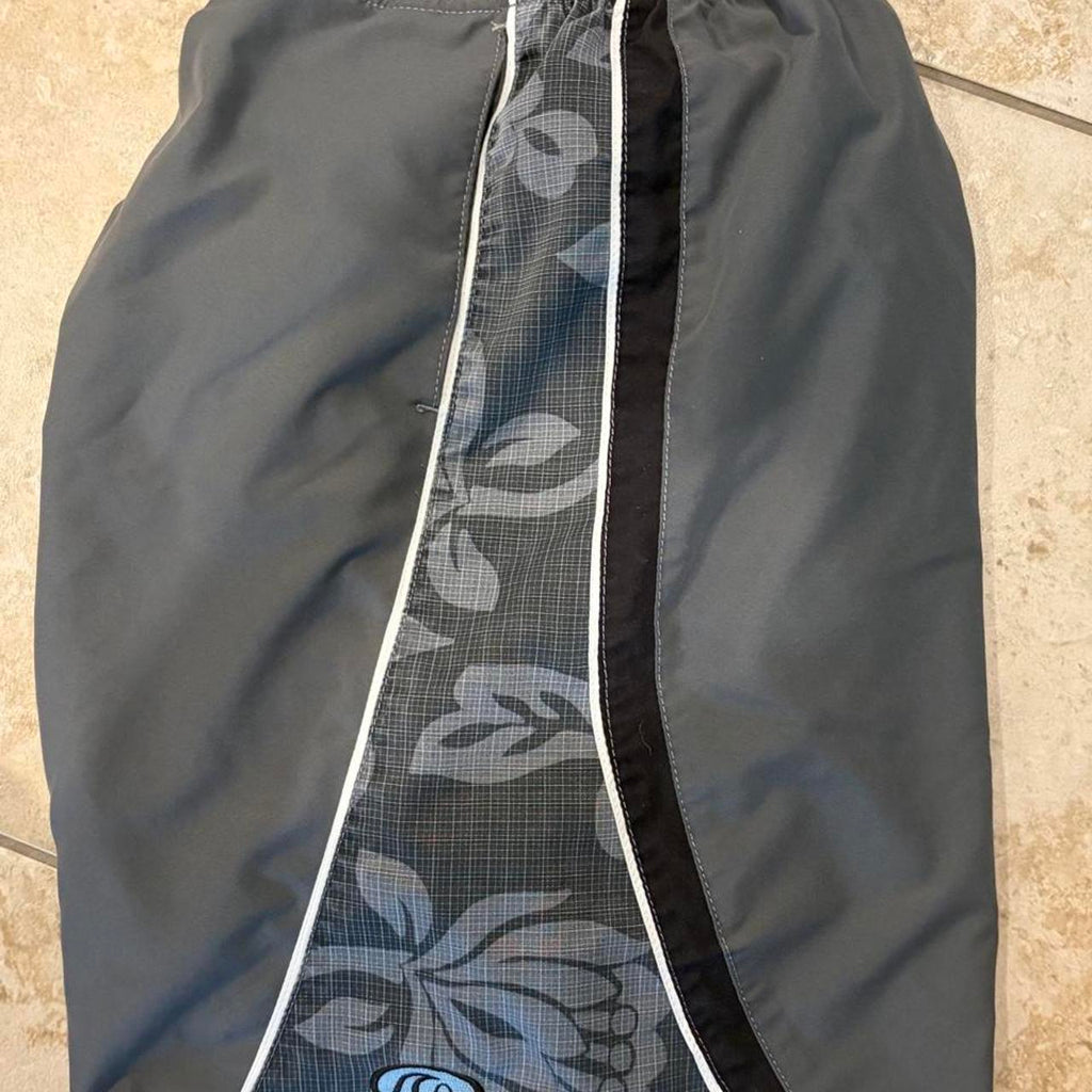 Quiksilver Crazy vintage Quicksilver board shorts, view 4
