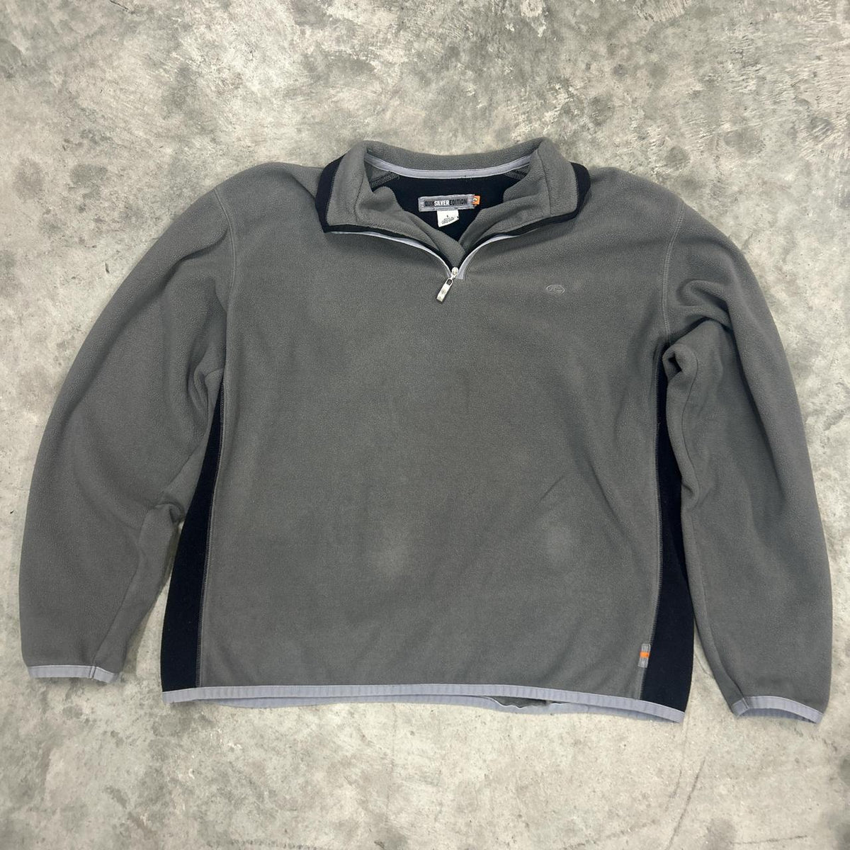 Quiksilver Vintage quicksilver quarter zip size L