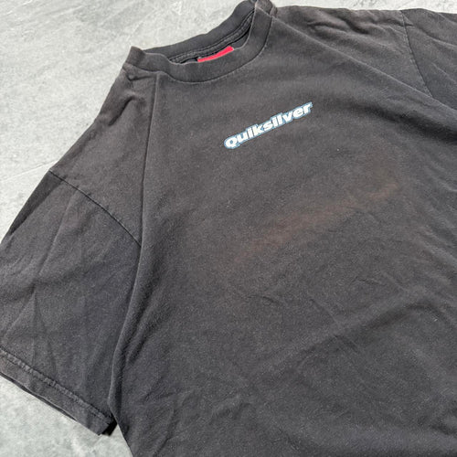 Vintage quick silver faded black surf tee, view 2
