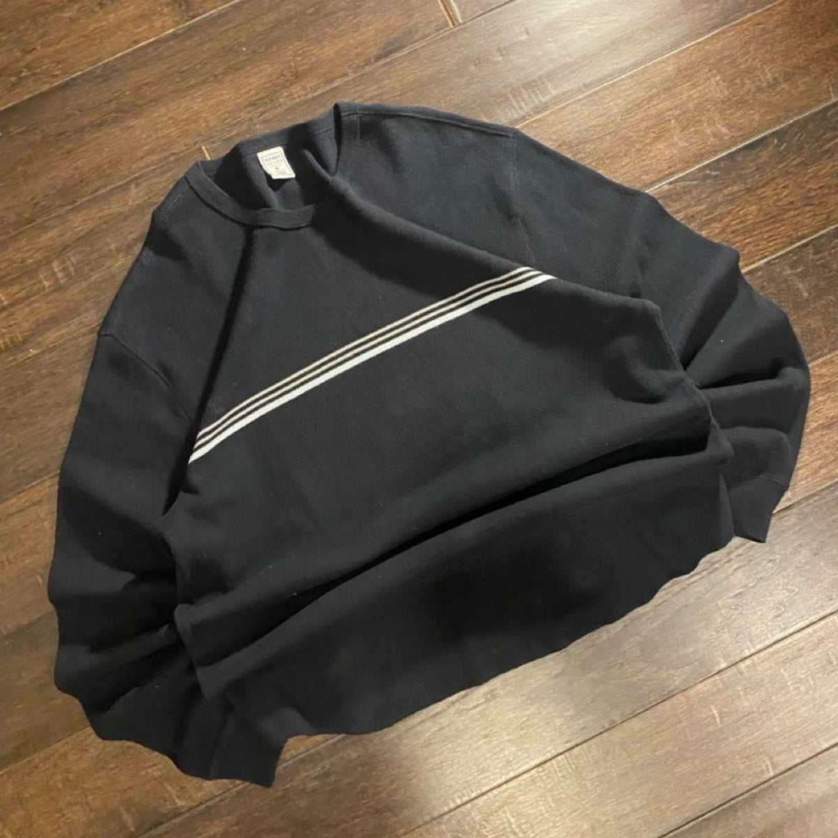 Y2K surfwear old navy Black crewneck sweatshirt with