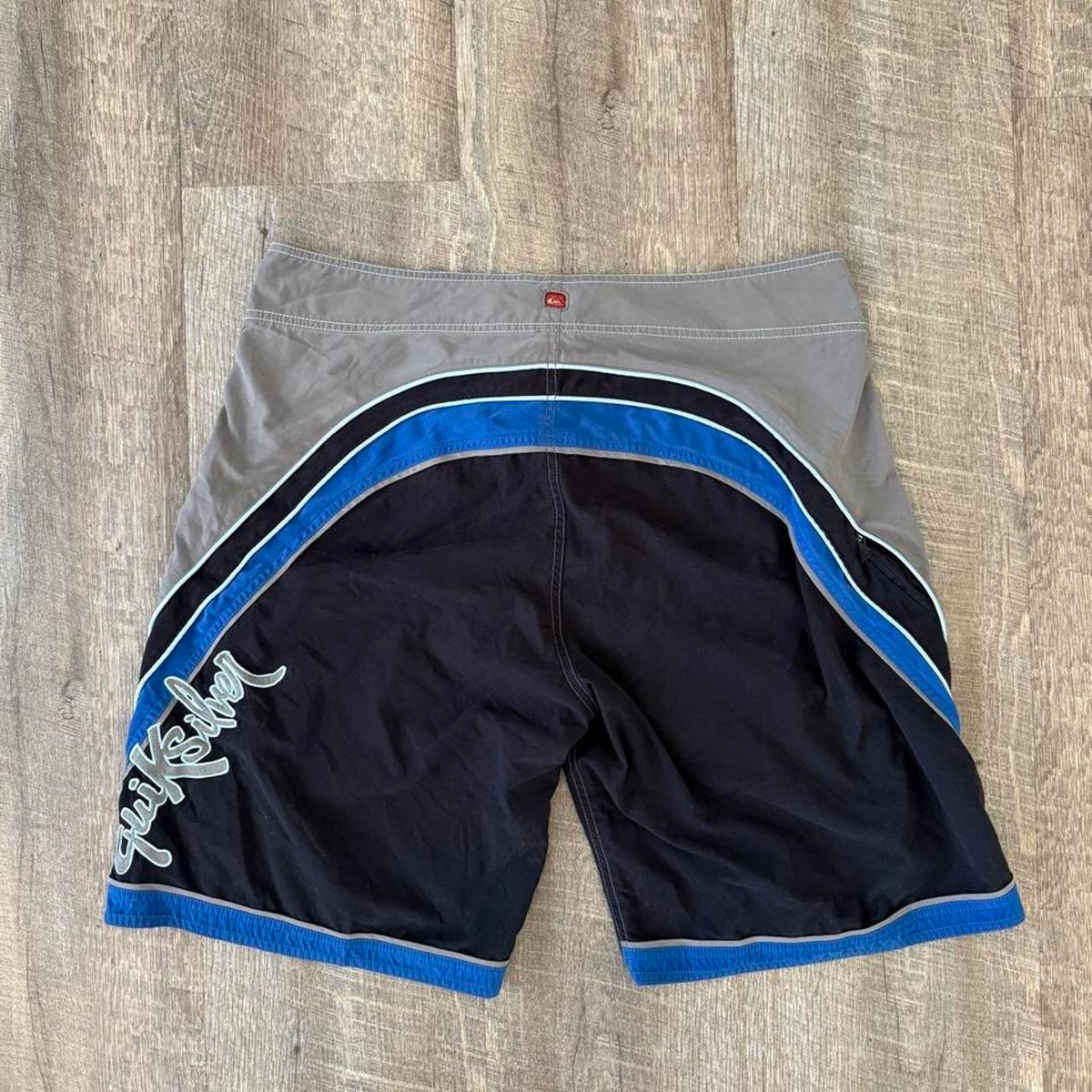 Sick 2000s black blue &amp; gray baggy Quiksilver summer, view 3